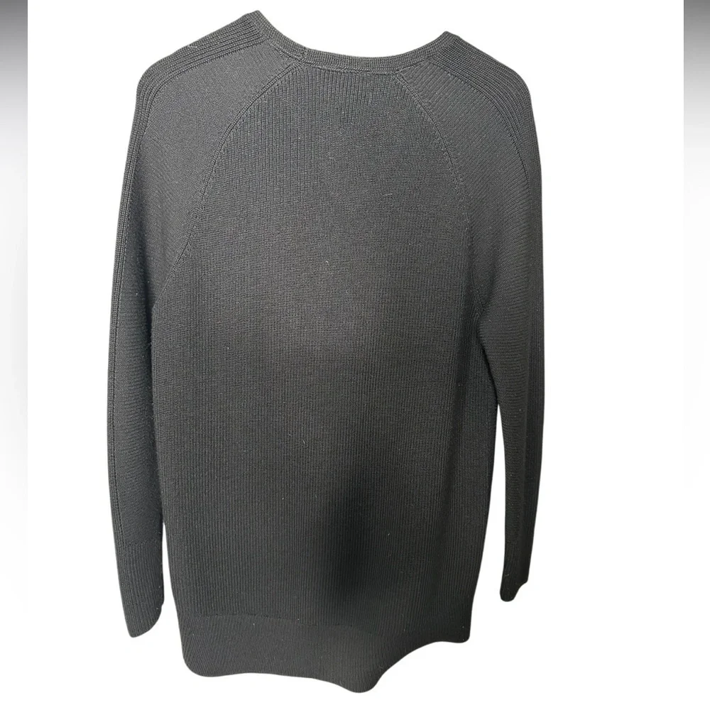 Athleta | Black Merino Wool Blend V-Neck Sweater | Small